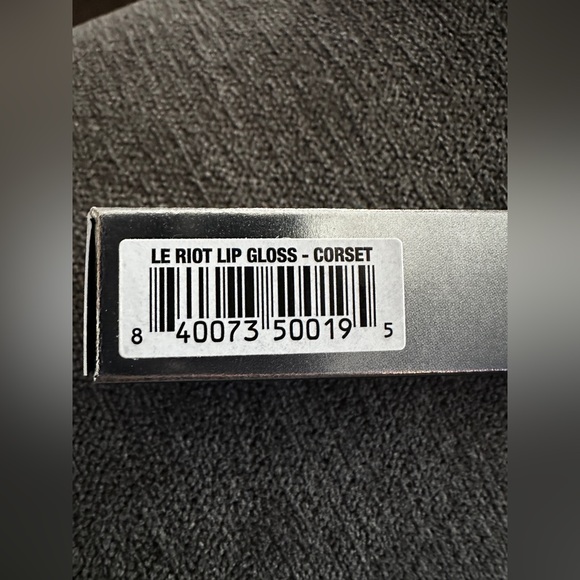 NEW HAUS Laboratories ultra shine lip gloss - Picture 4 of 5